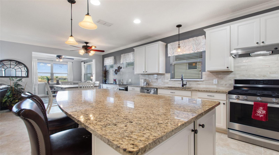 DAVENPORT, Florida 33837, 2 Bedrooms Bedrooms, ,2 BathroomsBathrooms,Residential,For Sale,TOLDEDO,0,MFRTB8349174