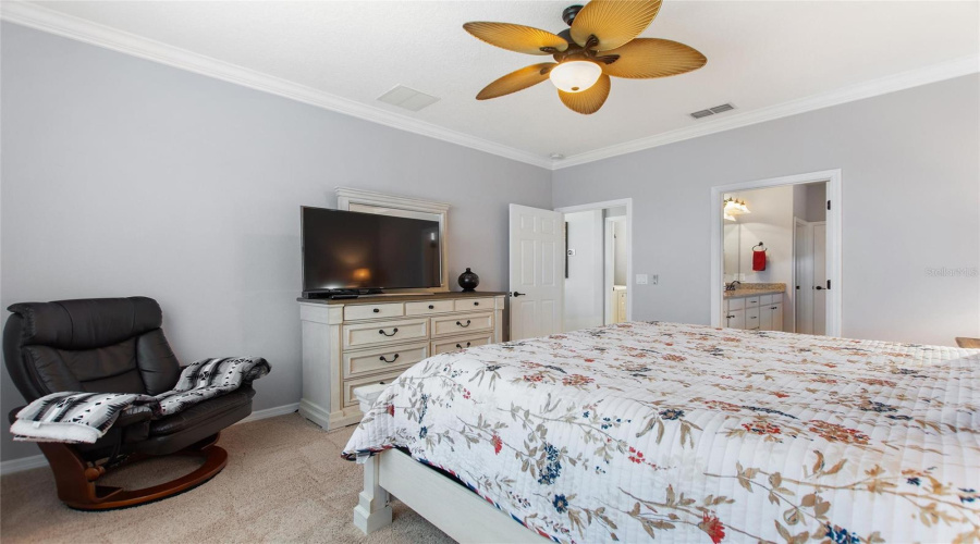 DAVENPORT, Florida 33837, 2 Bedrooms Bedrooms, ,2 BathroomsBathrooms,Residential,For Sale,TOLDEDO,0,MFRTB8349174