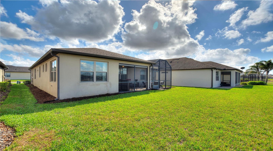 DAVENPORT, Florida 33837, 2 Bedrooms Bedrooms, ,2 BathroomsBathrooms,Residential,For Sale,TOLDEDO,0,MFRTB8349174