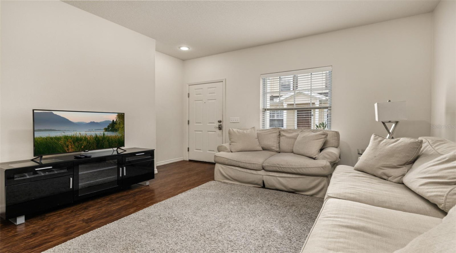 KISSIMMEE, Florida 34746, 3 Bedrooms Bedrooms, ,2 BathroomsBathrooms,Residential,For Sale,DIPLOMAT,0,MFRS5120258