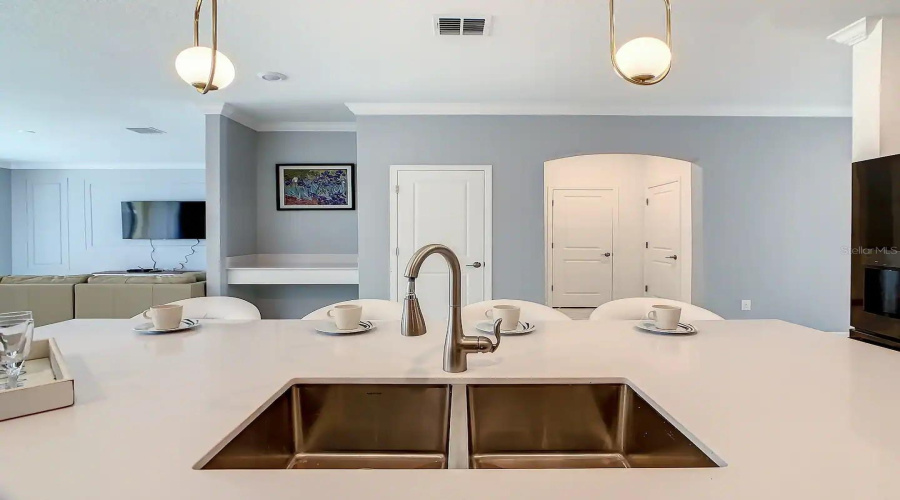 KISSIMMEE, Florida 34746, 6 Bedrooms Bedrooms, ,5 BathroomsBathrooms,Residential,For Sale,PROTAGONIST,0,MFRO6280720