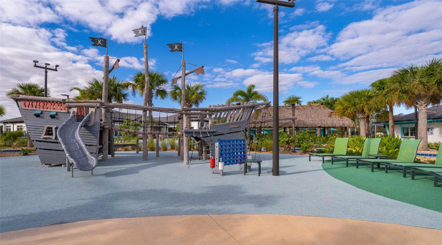 KISSIMMEE, Florida 34746, 5 Bedrooms Bedrooms, ,5 BathroomsBathrooms,Residential,For Sale,RHYME,0,MFRO6280643