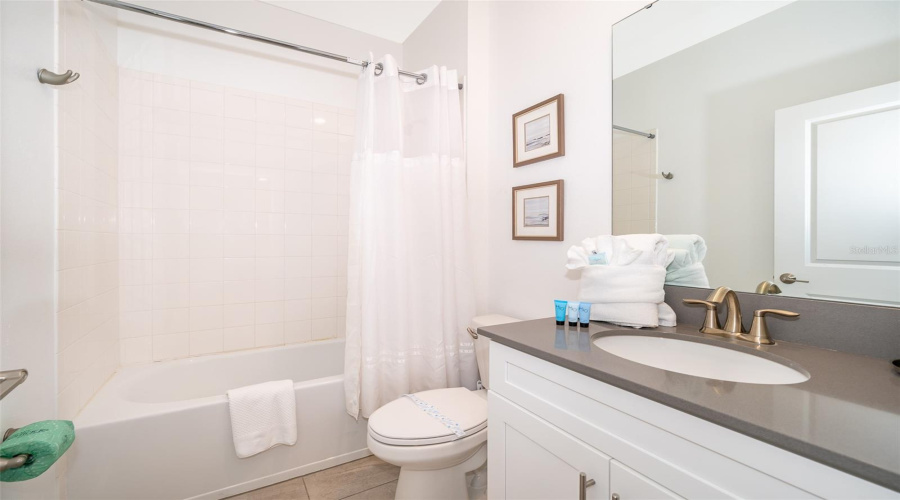 KISSIMMEE, Florida 34746, 5 Bedrooms Bedrooms, ,5 BathroomsBathrooms,Residential,For Sale,RHYME,0,MFRO6280643