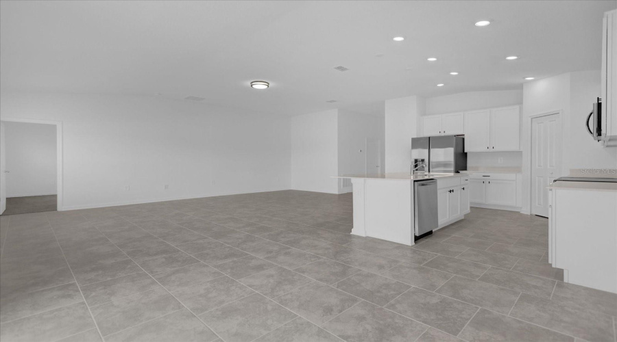 KISSIMMEE, Florida 34746, 4 Bedrooms Bedrooms, ,2 BathroomsBathrooms,Residential,For Sale,WORCHESTER,0,MFRO6232673