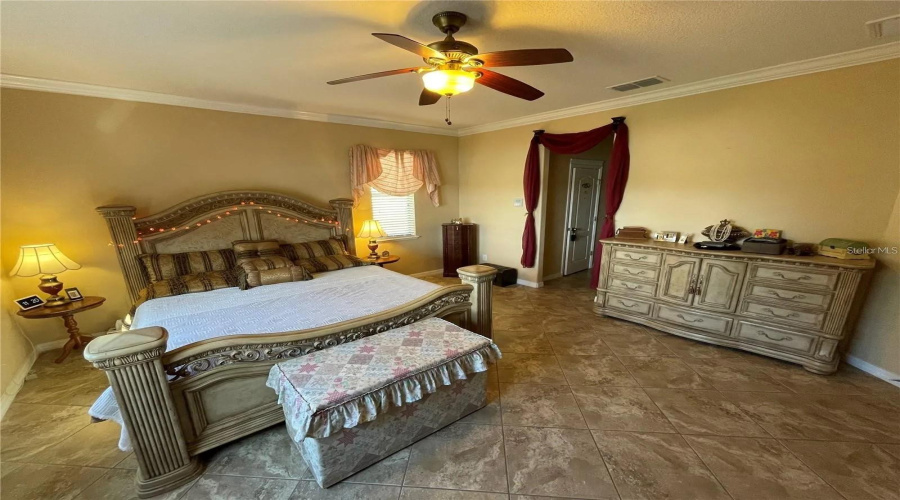 Kissimmee, Florida 34746, 6 Bedrooms Bedrooms, ,5 Bathroomsbathrooms,Residential,For Sale,Trophy Bass,Mfrs5120728