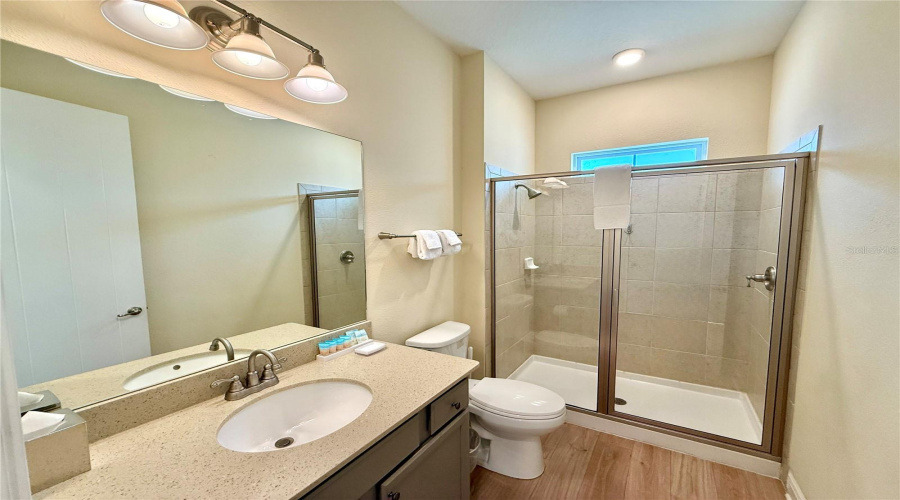 KISSIMMEE, Florida 34747, 4 Bedrooms Bedrooms, ,3 BathroomsBathrooms,Residential,For Sale,LATITUDE,0,MFRO6275413