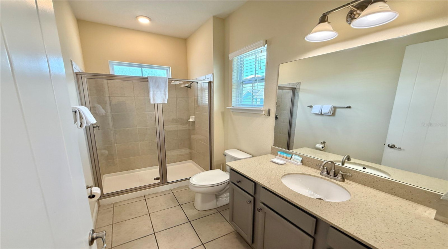 KISSIMMEE, Florida 34747, 4 Bedrooms Bedrooms, ,3 BathroomsBathrooms,Residential,For Sale,LATITUDE,0,MFRO6275413
