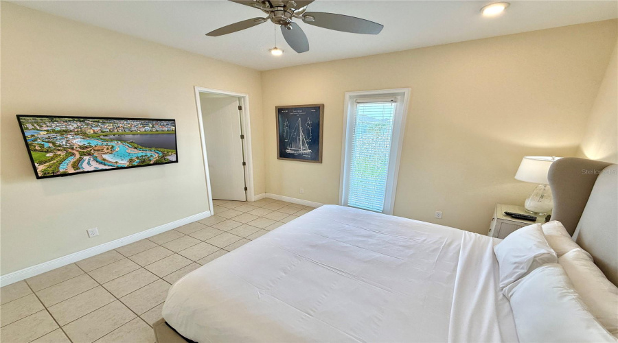 KISSIMMEE, Florida 34747, 4 Bedrooms Bedrooms, ,3 BathroomsBathrooms,Residential,For Sale,LATITUDE,0,MFRO6275413