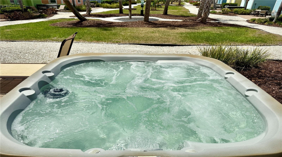 KISSIMMEE, Florida 34747, 4 Bedrooms Bedrooms, ,3 BathroomsBathrooms,Residential,For Sale,LATITUDE,0,MFRO6275413