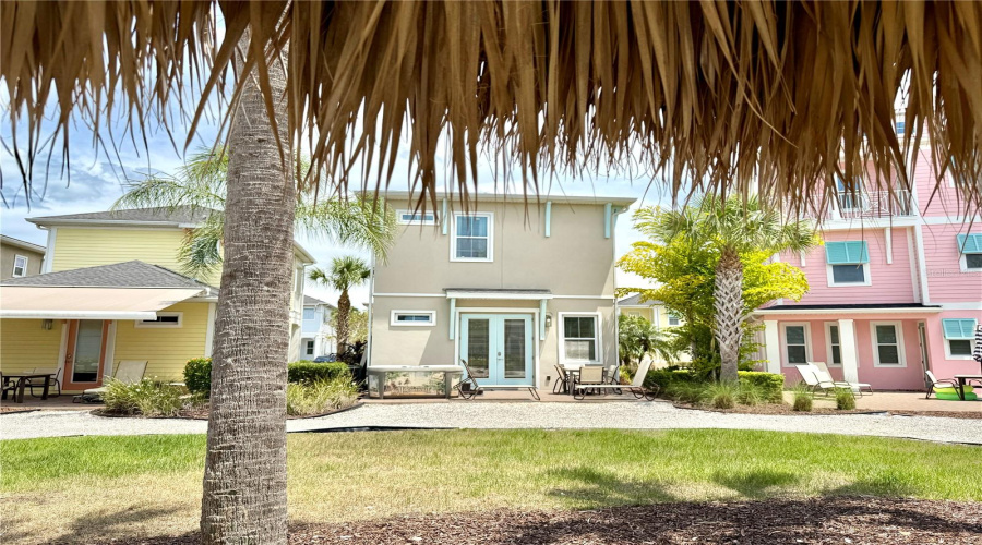 KISSIMMEE, Florida 34747, 4 Bedrooms Bedrooms, ,3 BathroomsBathrooms,Residential,For Sale,LATITUDE,0,MFRO6275413