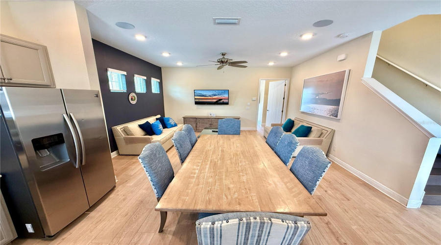 KISSIMMEE, Florida 34747, 4 Bedrooms Bedrooms, ,3 BathroomsBathrooms,Residential,For Sale,LATITUDE,0,MFRO6275413