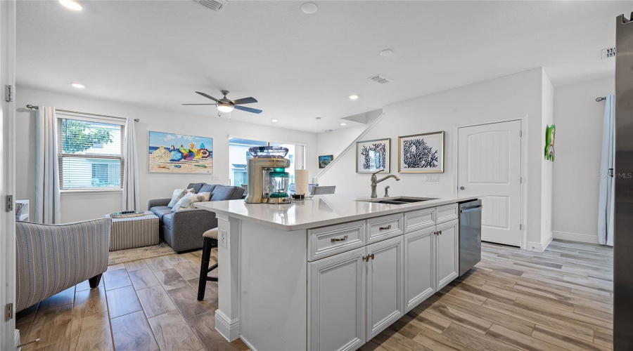 KISSIMMEE, Florida 34747, 4 Bedrooms Bedrooms, ,3 BathroomsBathrooms,Residential,For Sale,COCONUT,0,MFRO6280794