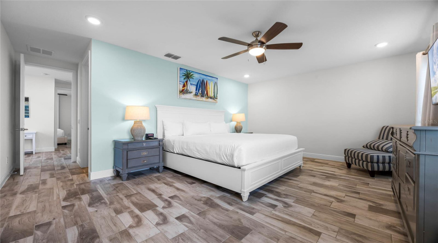 KISSIMMEE, Florida 34747, 4 Bedrooms Bedrooms, ,3 BathroomsBathrooms,Residential,For Sale,COCONUT,0,MFRO6280794