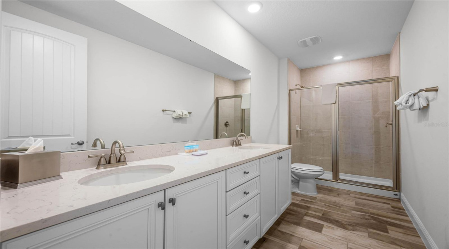 KISSIMMEE, Florida 34747, 4 Bedrooms Bedrooms, ,3 BathroomsBathrooms,Residential,For Sale,COCONUT,0,MFRO6280794