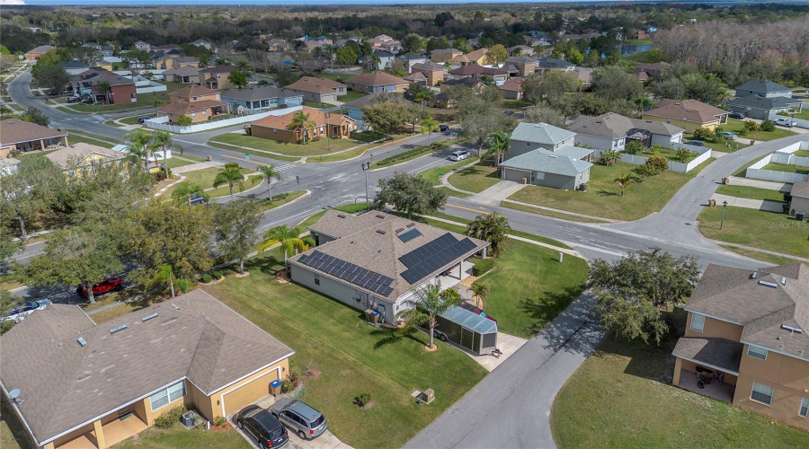 Kissimmee, Florida 34746, 3 Bedrooms Bedrooms, ,2 Bathroomsbathrooms,Residential,For Sale,Grasmere View,Mfrs5120757