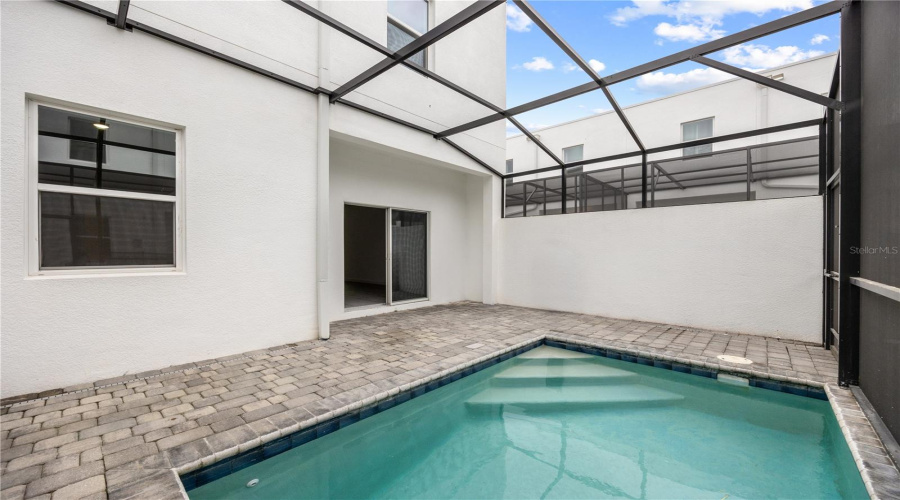 DAVENPORT, Florida 33896, 5 Bedrooms Bedrooms, ,4 BathroomsBathrooms,Residential,For Sale,TRIKOMO,MFRO6281040