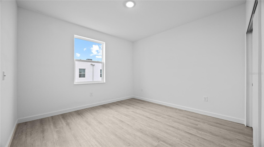 DAVENPORT, Florida 33896, 5 Bedrooms Bedrooms, ,4 BathroomsBathrooms,Residential,For Sale,TRIKOMO,MFRO6281040