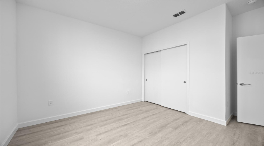 DAVENPORT, Florida 33896, 5 Bedrooms Bedrooms, ,4 BathroomsBathrooms,Residential,For Sale,TRIKOMO,MFRO6281040