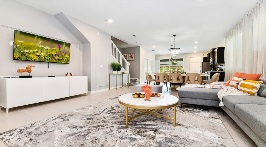 DAVENPORT, Florida 33897, 5 Bedrooms Bedrooms, ,5 BathroomsBathrooms,Residential,For Sale,LILAC,0,MFRO6281528