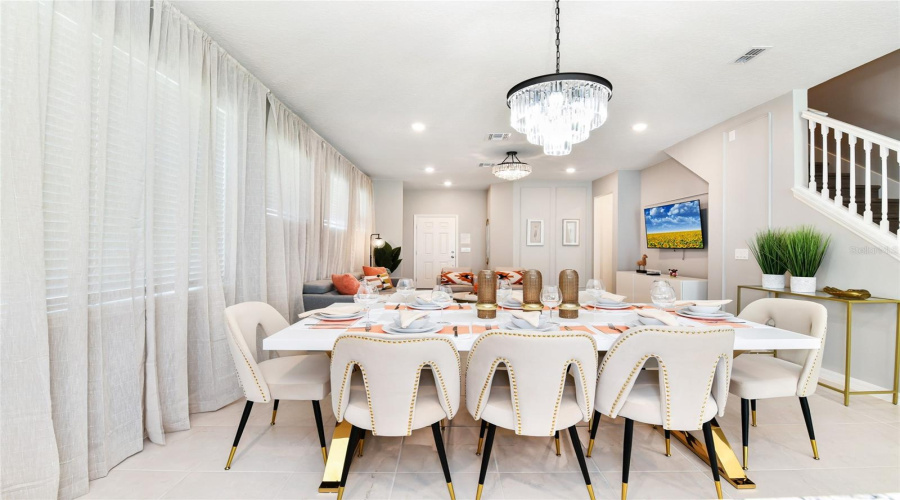 DAVENPORT, Florida 33897, 5 Bedrooms Bedrooms, ,5 BathroomsBathrooms,Residential,For Sale,LILAC,0,MFRO6281528