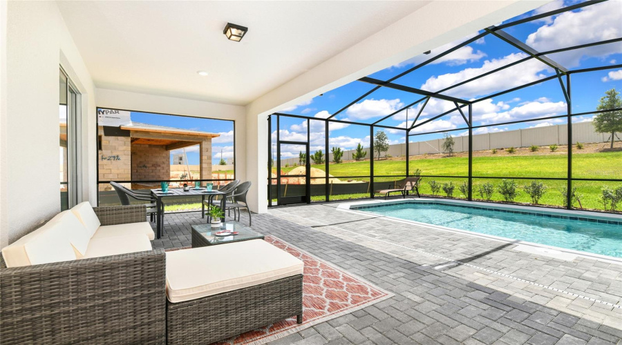 DAVENPORT, Florida 33897, 5 Bedrooms Bedrooms, ,5 BathroomsBathrooms,Residential,For Sale,LILAC,0,MFRO6281528