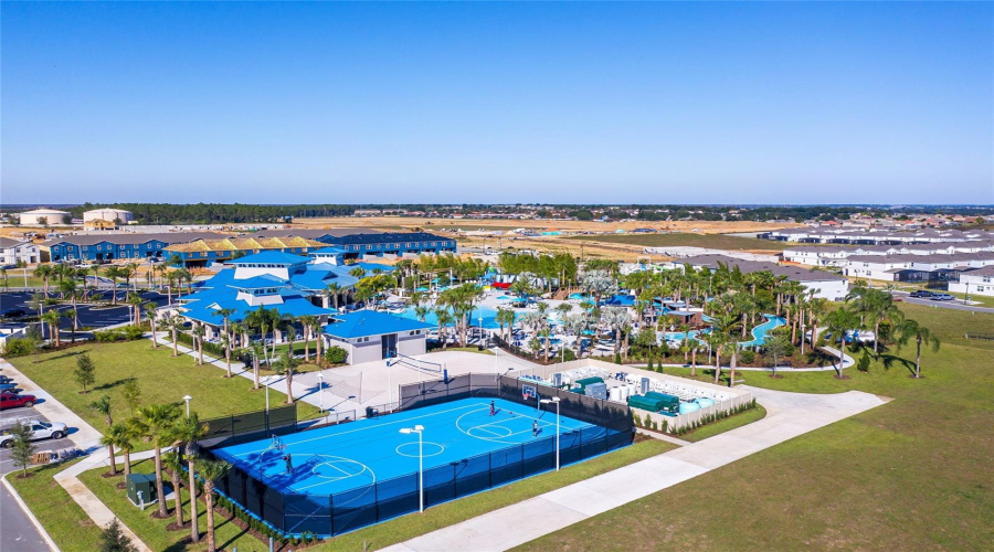 DAVENPORT, Florida 33897, 5 Bedrooms Bedrooms, ,5 BathroomsBathrooms,Residential,For Sale,LILAC,0,MFRO6281528