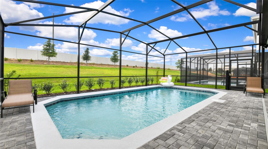 DAVENPORT, Florida 33897, 5 Bedrooms Bedrooms, ,5 BathroomsBathrooms,Residential,For Sale,LILAC,0,MFRO6281528