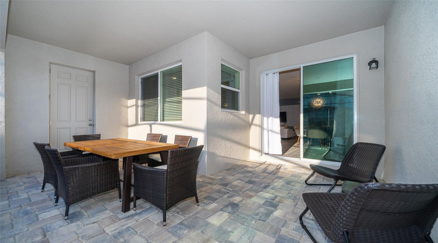 KISSIMMEE, Florida 34747, 4 Bedrooms Bedrooms, ,4 BathroomsBathrooms,Residential,For Sale,TROPICAL PALMS,0,MFRS5120824