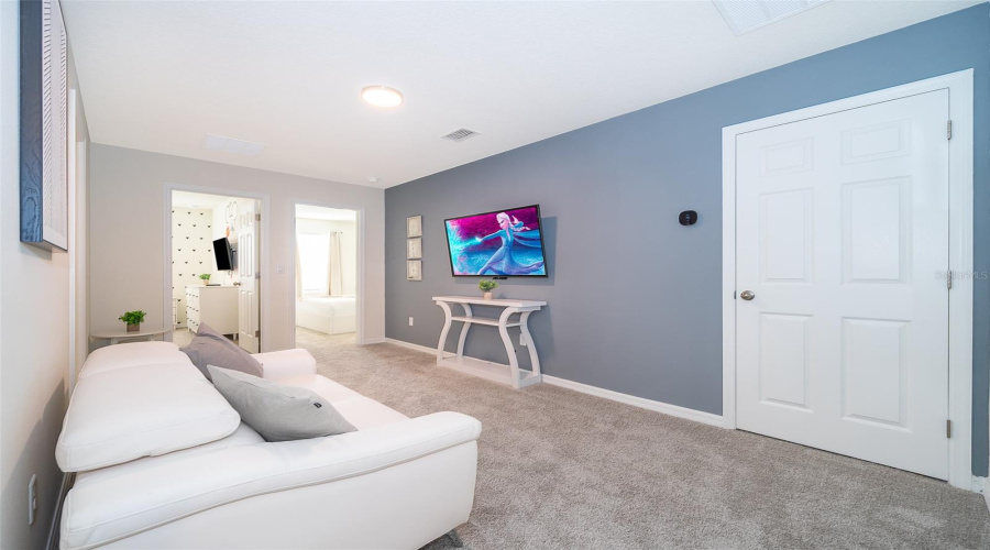 KISSIMMEE, Florida 34747, 4 Bedrooms Bedrooms, ,4 BathroomsBathrooms,Residential,For Sale,TROPICAL PALMS,0,MFRS5120824