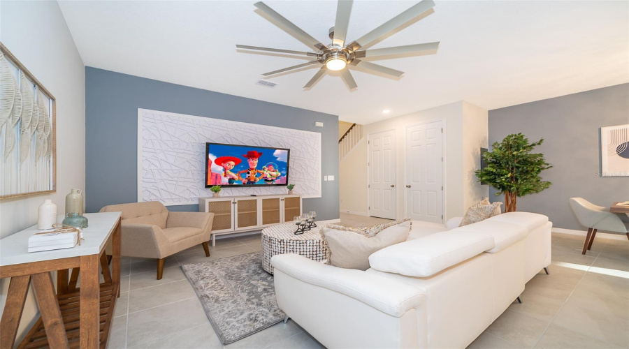 KISSIMMEE, Florida 34747, 4 Bedrooms Bedrooms, ,4 BathroomsBathrooms,Residential,For Sale,TROPICAL PALMS,0,MFRS5120824