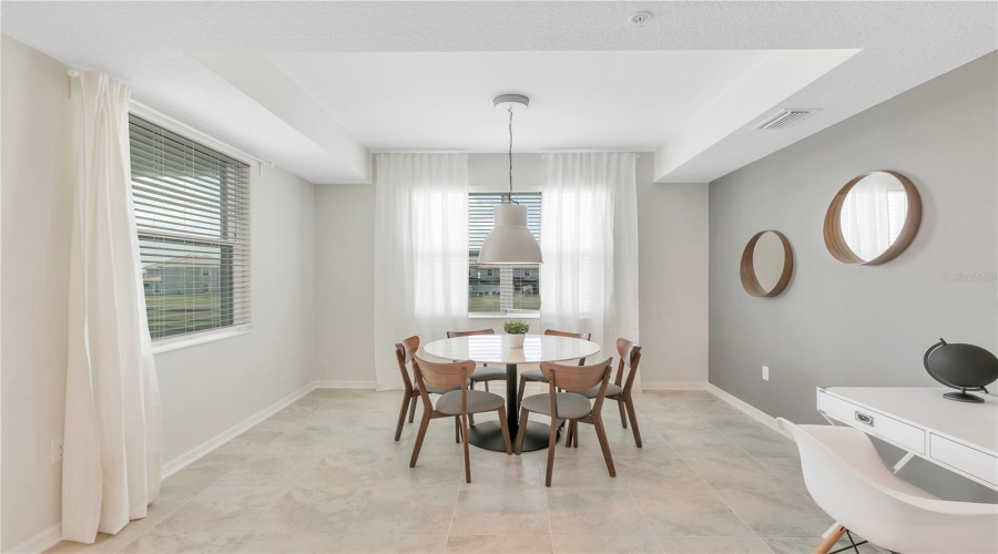 KISSIMMEE, Florida 34746, 2 Bedrooms Bedrooms, ,2 BathroomsBathrooms,Residential,For Sale,PARADOX,0,MFRO6281561