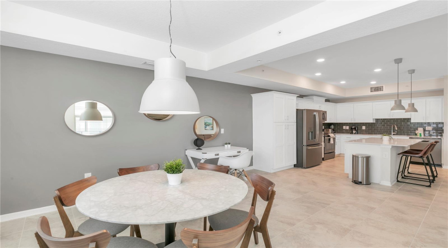 KISSIMMEE, Florida 34746, 2 Bedrooms Bedrooms, ,2 BathroomsBathrooms,Residential,For Sale,PARADOX,0,MFRO6281561