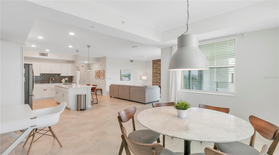 KISSIMMEE, Florida 34746, 2 Bedrooms Bedrooms, ,2 BathroomsBathrooms,Residential,For Sale,PARADOX,0,MFRO6281561