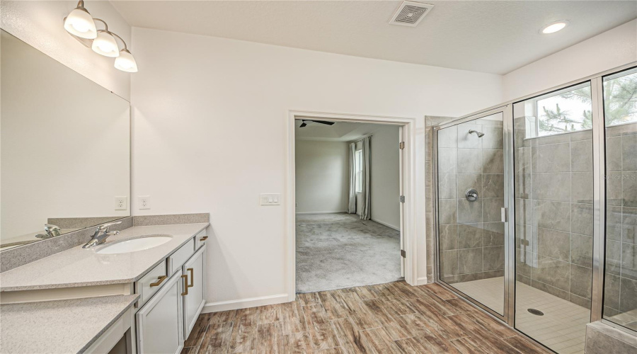 DAVENPORT, Florida 33837, 4 Bedrooms Bedrooms, ,3 BathroomsBathrooms,Residential,For Sale,FORTUNA,0,MFRO6281466