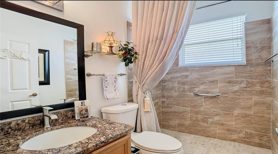 KISSIMMEE, Florida 34746, 4 Bedrooms Bedrooms, ,2 BathroomsBathrooms,Residential,For Sale,THE OAKS,MFRO6281585