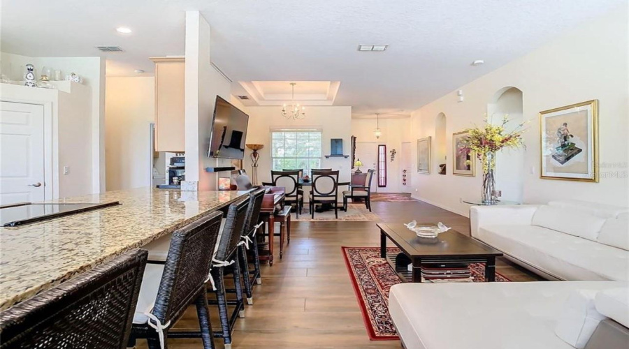 KISSIMMEE, Florida 34746, 4 Bedrooms Bedrooms, ,2 BathroomsBathrooms,Residential,For Sale,THE OAKS,MFRO6281585