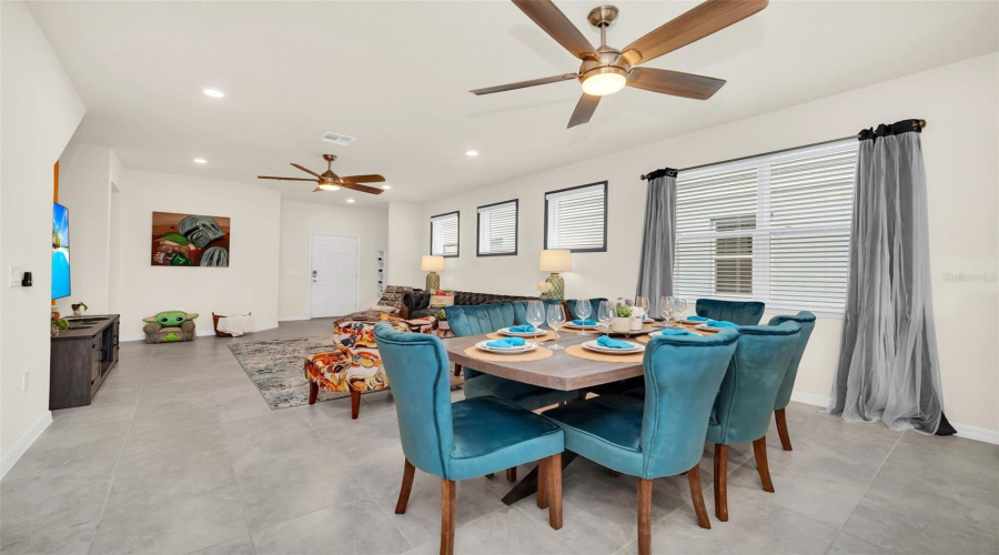 DAVENPORT, Florida 33897, 5 Bedrooms Bedrooms, ,5 BathroomsBathrooms,Residential,For Sale,LANA,0,MFRO6280673
