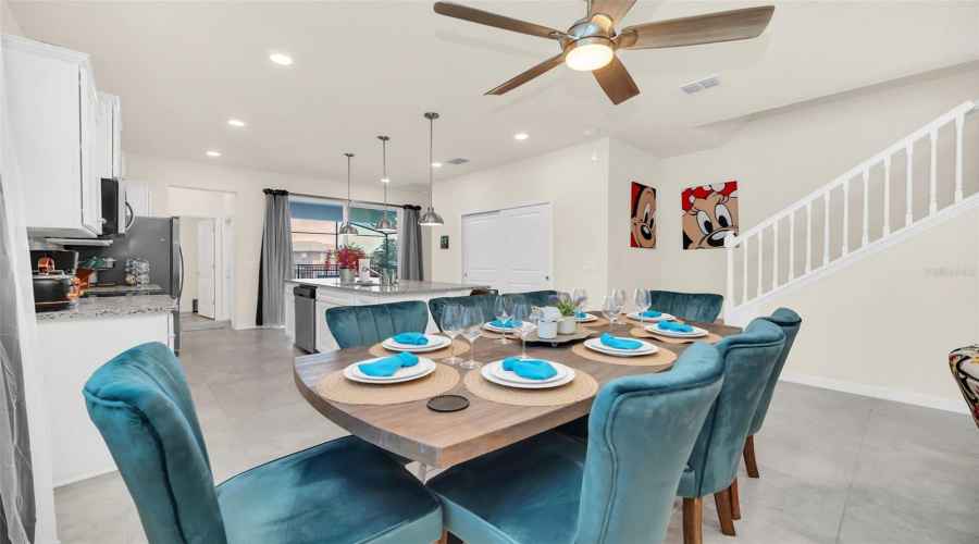 DAVENPORT, Florida 33897, 5 Bedrooms Bedrooms, ,5 BathroomsBathrooms,Residential,For Sale,LANA,0,MFRO6280673