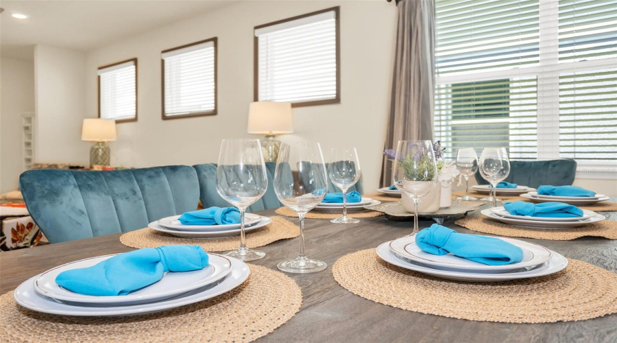 DAVENPORT, Florida 33897, 5 Bedrooms Bedrooms, ,5 BathroomsBathrooms,Residential,For Sale,LANA,0,MFRO6280673