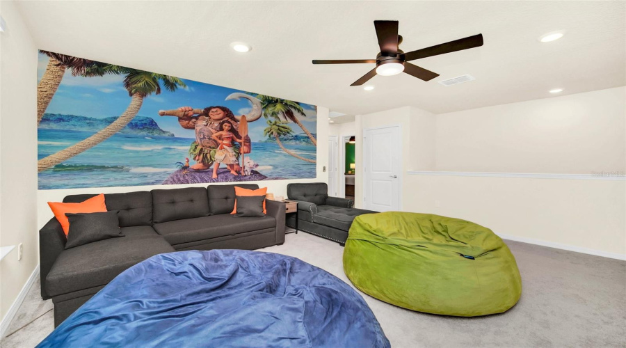 DAVENPORT, Florida 33897, 5 Bedrooms Bedrooms, ,5 BathroomsBathrooms,Residential,For Sale,LANA,0,MFRO6280673