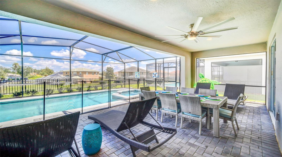 DAVENPORT, Florida 33897, 5 Bedrooms Bedrooms, ,5 BathroomsBathrooms,Residential,For Sale,LANA,0,MFRO6280673