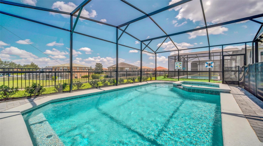 DAVENPORT, Florida 33897, 5 Bedrooms Bedrooms, ,5 BathroomsBathrooms,Residential,For Sale,LANA,0,MFRO6280673