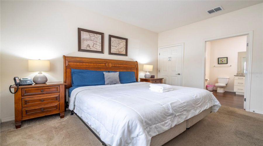 KISSIMMEE, Florida 34746, 4 Bedrooms Bedrooms, ,3 BathroomsBathrooms,Residential,For Sale,DIPLOMAT,0,MFRO6281547