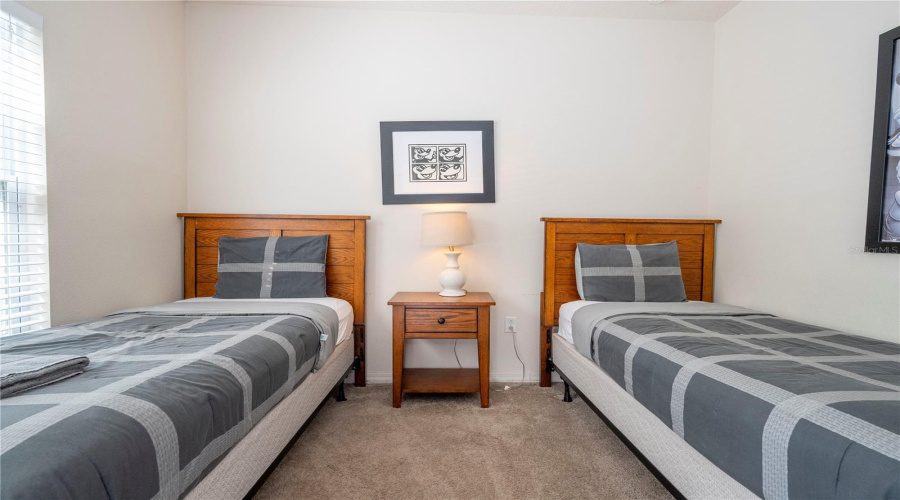 KISSIMMEE, Florida 34746, 4 Bedrooms Bedrooms, ,3 BathroomsBathrooms,Residential,For Sale,DIPLOMAT,0,MFRO6281547