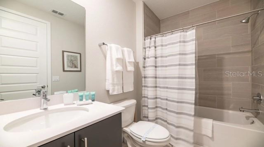 REUNION, Florida 34747, 3 Bedrooms Bedrooms, ,2 BathroomsBathrooms,Residential,For Sale,PUTTING GREEN,MFRO6276939