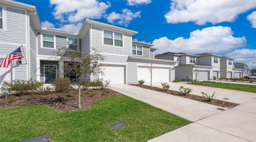 Kissimmee, Florida 34746, 3 Bedrooms Bedrooms, ,2 Bathroomsbathrooms,Residential,For Sale,Sparkling Shell,Mfro6281744