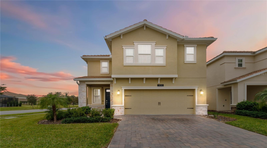 Davenport, Florida 33896, 4 Bedrooms Bedrooms, ,2 Bathroomsbathrooms,Residential,For Sale,Downswing,Mfro6281165