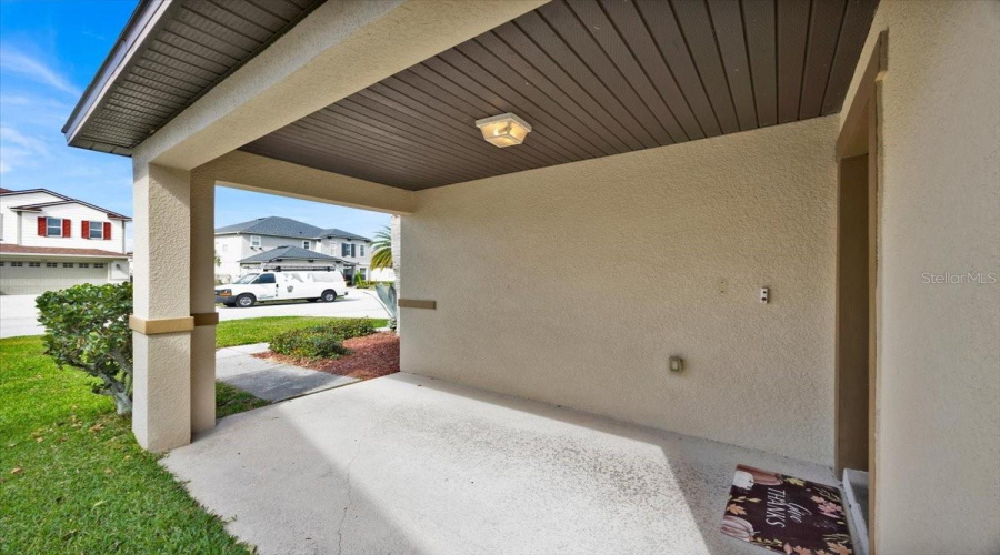 Davenport, Florida 33897, 3 Bedrooms Bedrooms, ,2 Bathroomsbathrooms,Residential,For Sale,Canna,Mfra4640995