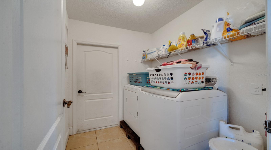 Davenport, Florida 33837, 4 Bedrooms Bedrooms, ,2 Bathroomsbathrooms,Residential,For Sale,Conch Key,Mfro6275754