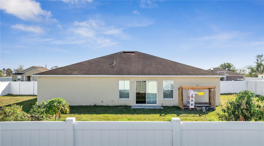 Davenport, Florida 33837, 4 Bedrooms Bedrooms, ,2 Bathroomsbathrooms,Residential,For Sale,Conch Key,Mfro6275754